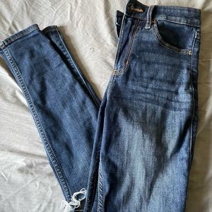 Hollister Hi Rise Super Skinny Jeans